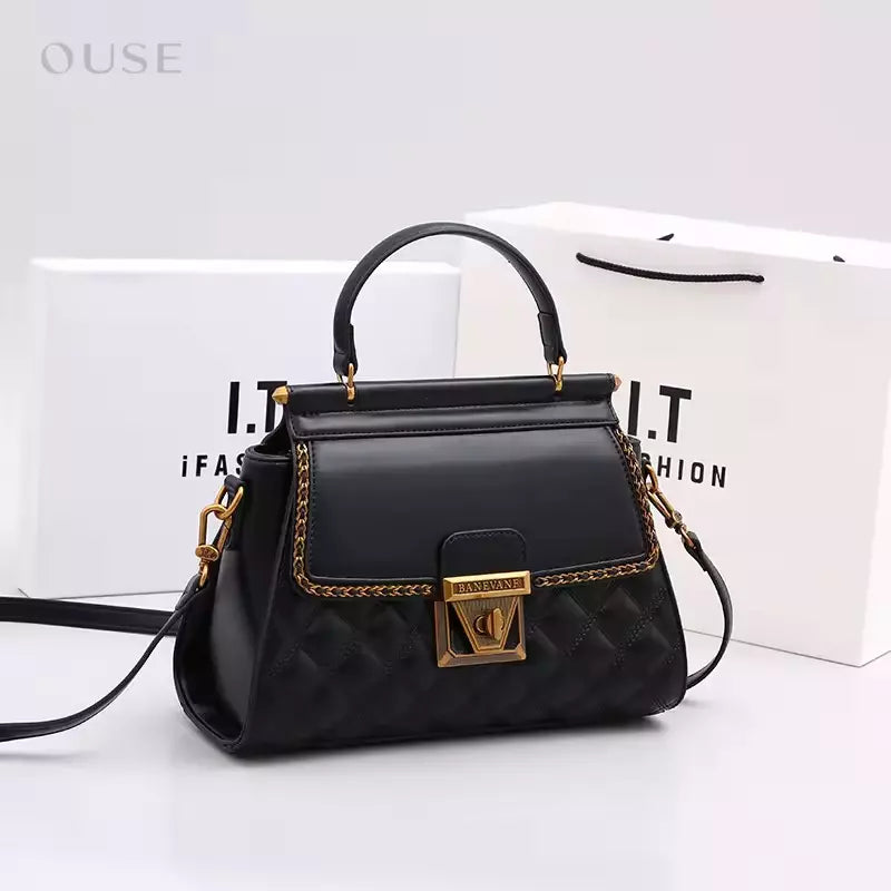 Bolsa Feminina Modelo Auréline Paris — A Bolsa que Fala Antes de Você Chegar