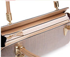 Bolsa Feminina Transversal De Couro Refinado Modelo Bella Rosê