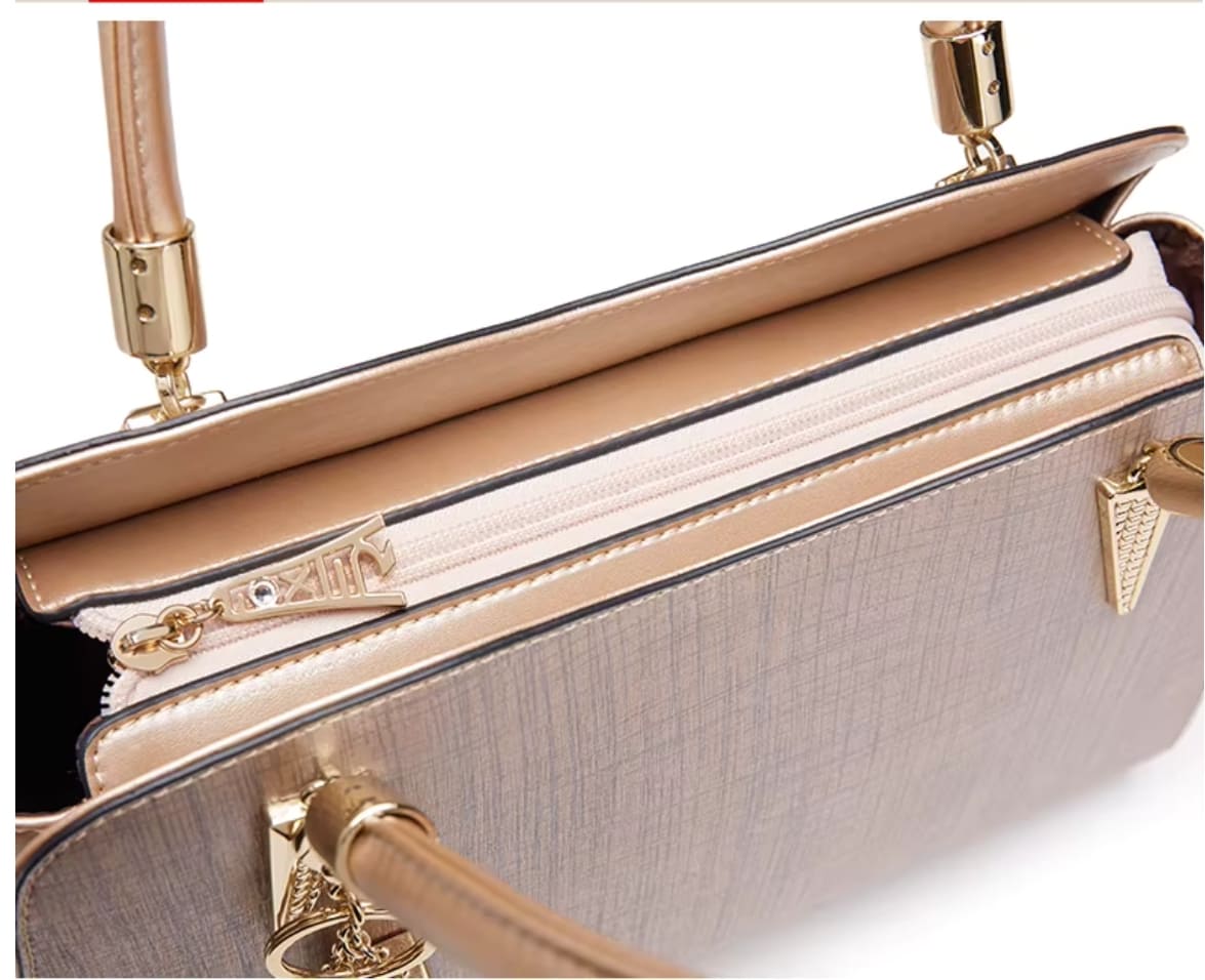 Bolsa Feminina Transversal De Couro Refinado Modelo Bella Rosê
