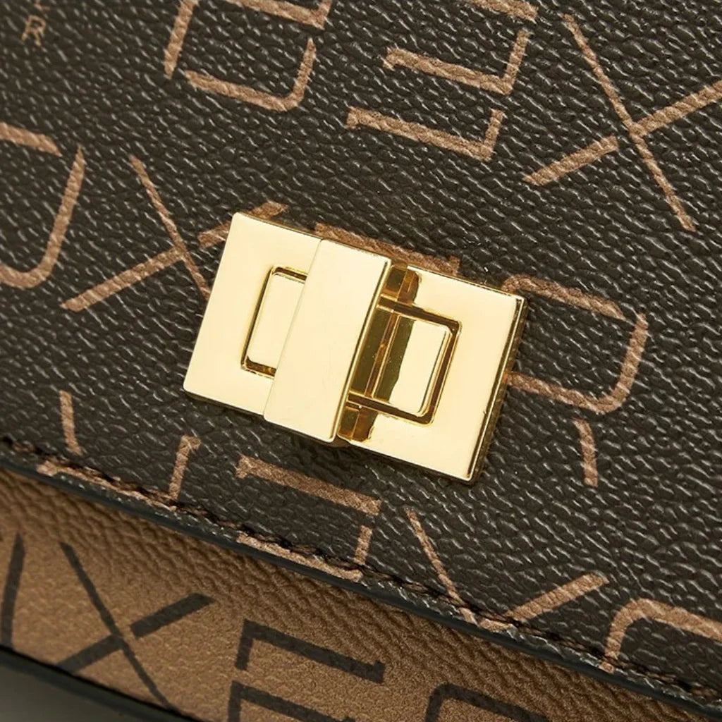 Bolsa Feminina Tranversal Modelo Foxer Marvelle