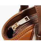 Bolsa Feminina Transversal  De Couro  Modelo Foxer  Verona Whit