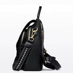 Mochila Feminina De Couro Modelo Bella Lux Black
