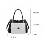 Bolsa Feminina Grande Preta De  Couro Refinado Modelo Alma Black