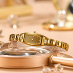 Relógio Feminino Pequeno  Modelo  Auréline Gold